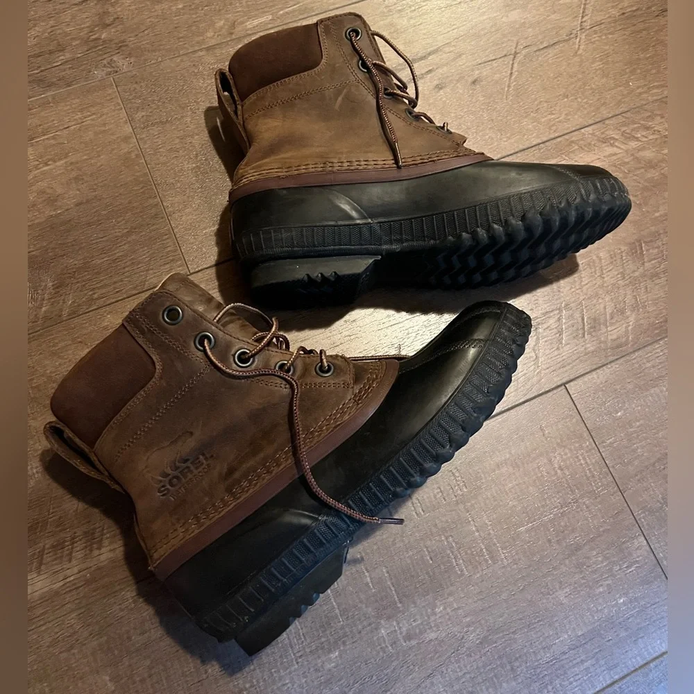 Sorel mens Cheyanne II brown waterproof insulated lace duck boot